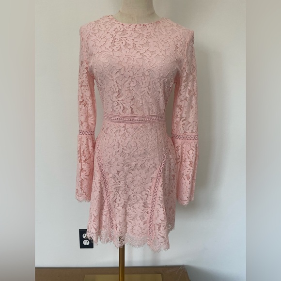 DO+BE Pink Bell Sleeve Lace Mini Dress Sz Med - Picture 5 of 12
